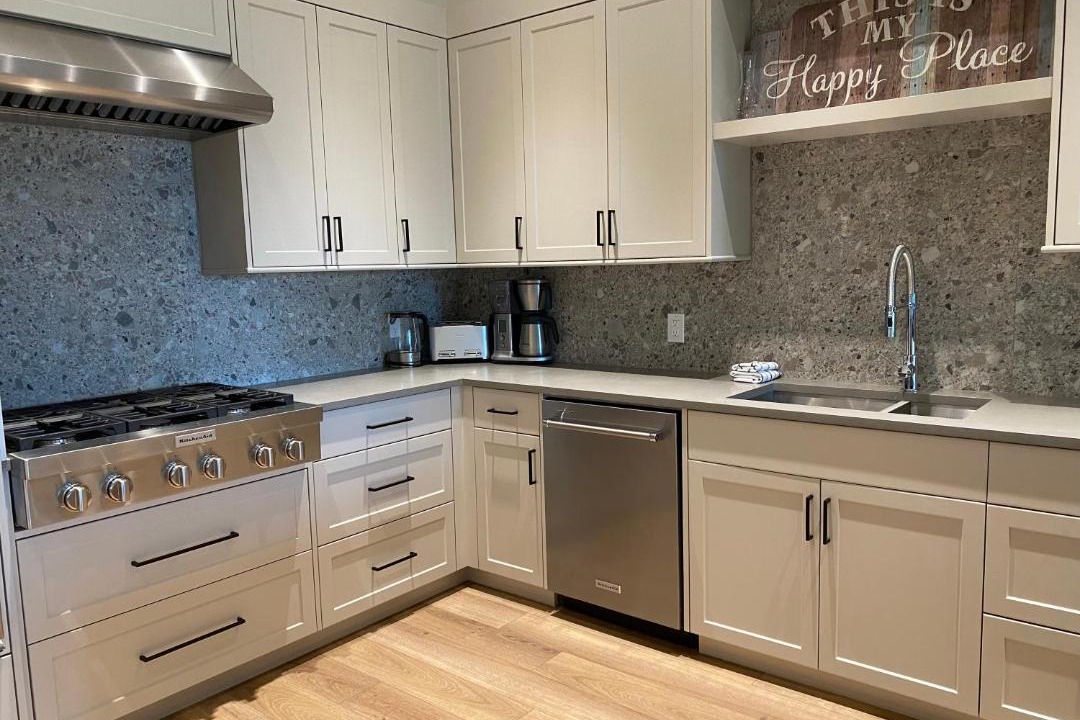 Photo of Kitchen in Silver Star Mountain