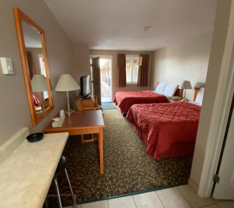 Photo of Livingroom in Drayton Valley