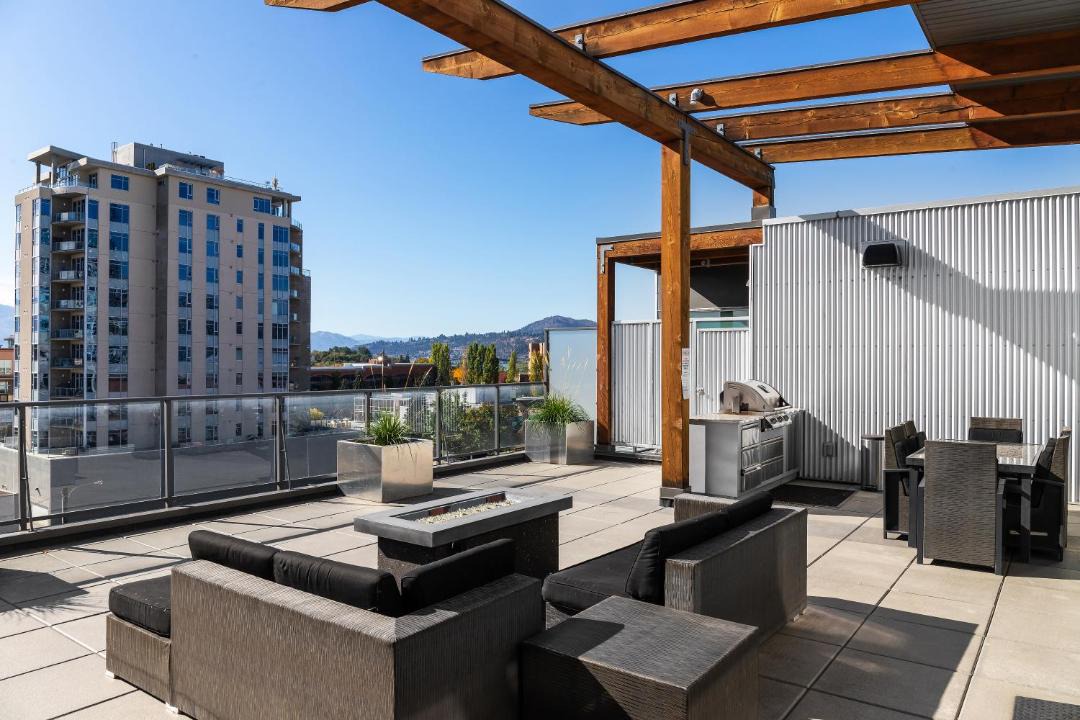 Photo of Patio Balcony in Kelowna Central Business District
