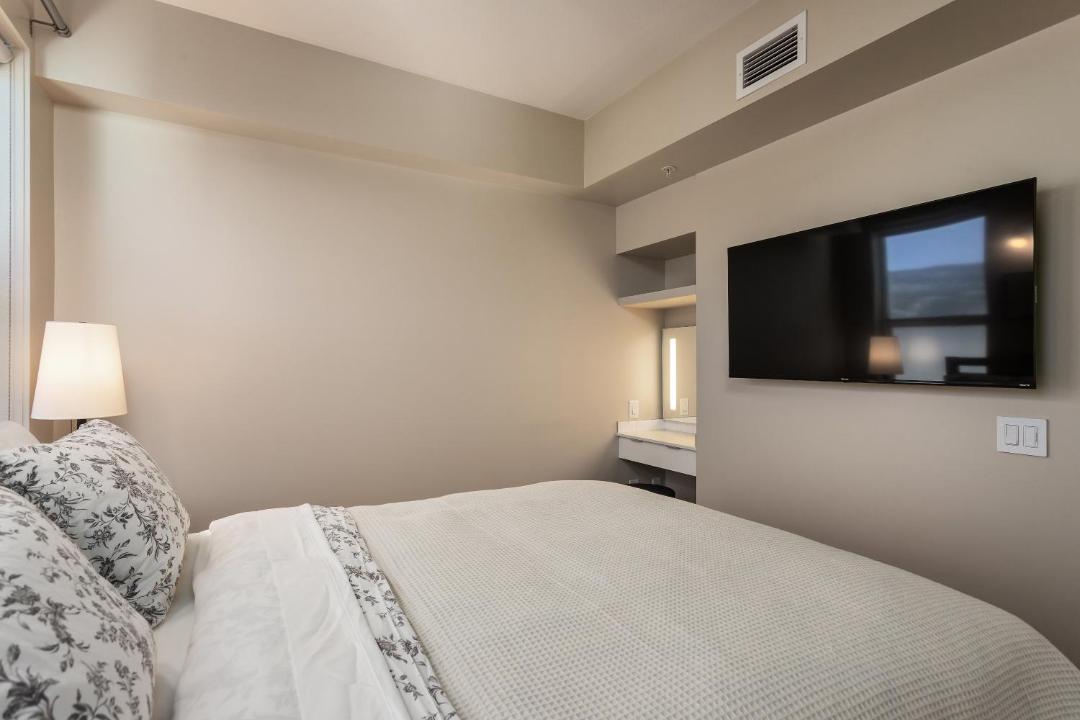 Photo of Bedroom in Kelowna Central Business District