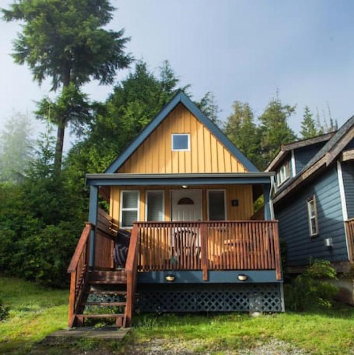 Photo of Buildings in Ucluelet