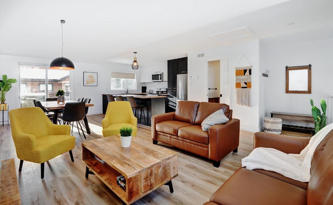 Photo of Livingroom in Stoneham