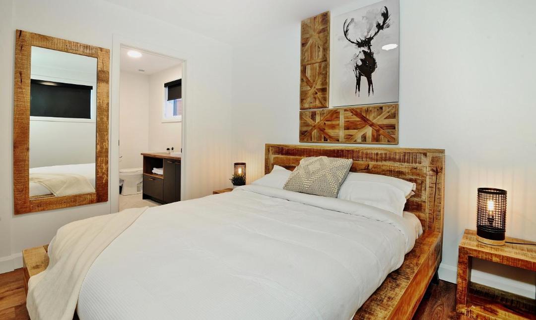 Photo of Bedroom in Stoneham