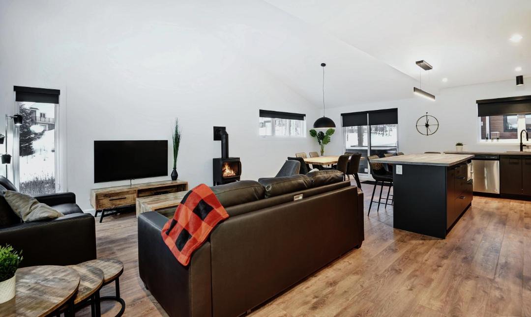 Photo of Livingroom in Stoneham