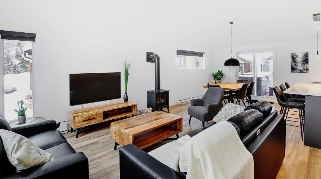 Photo of Livingroom in Stoneham