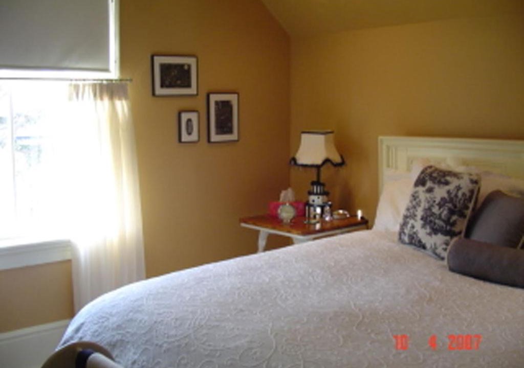 Photo of Bedroom in Port Stanley