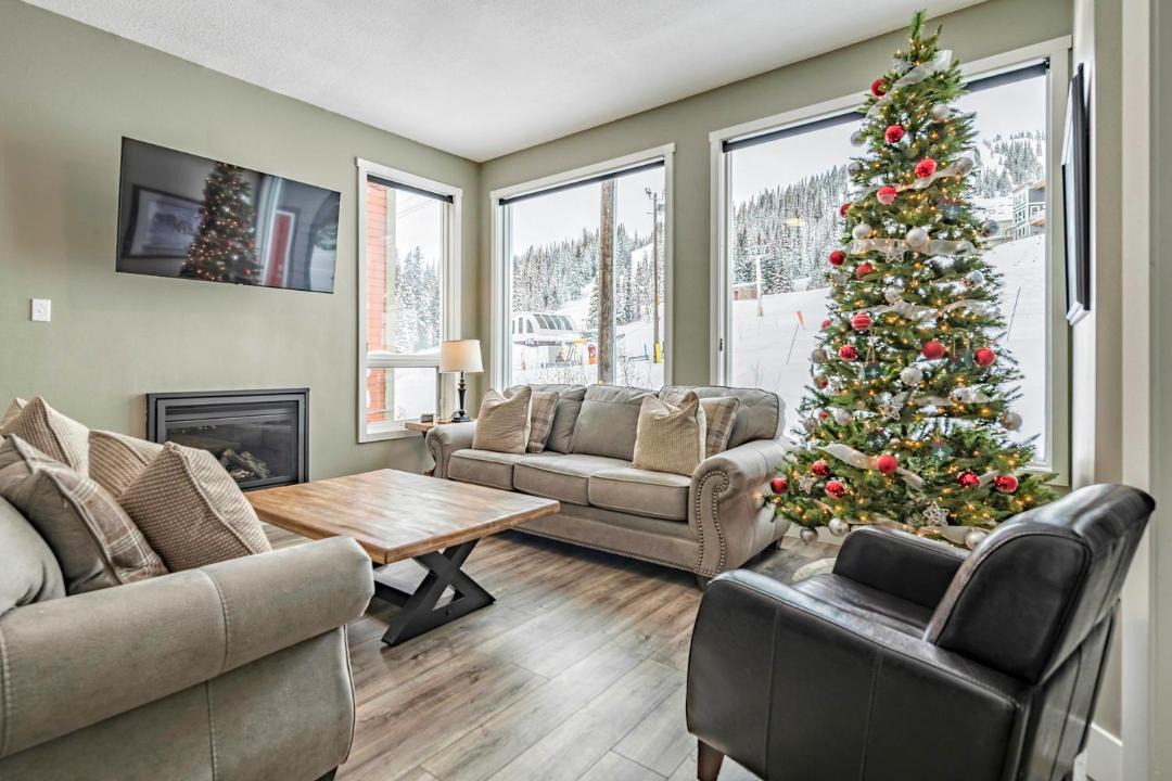 Photo of Livingroom in Silver Star Mountain