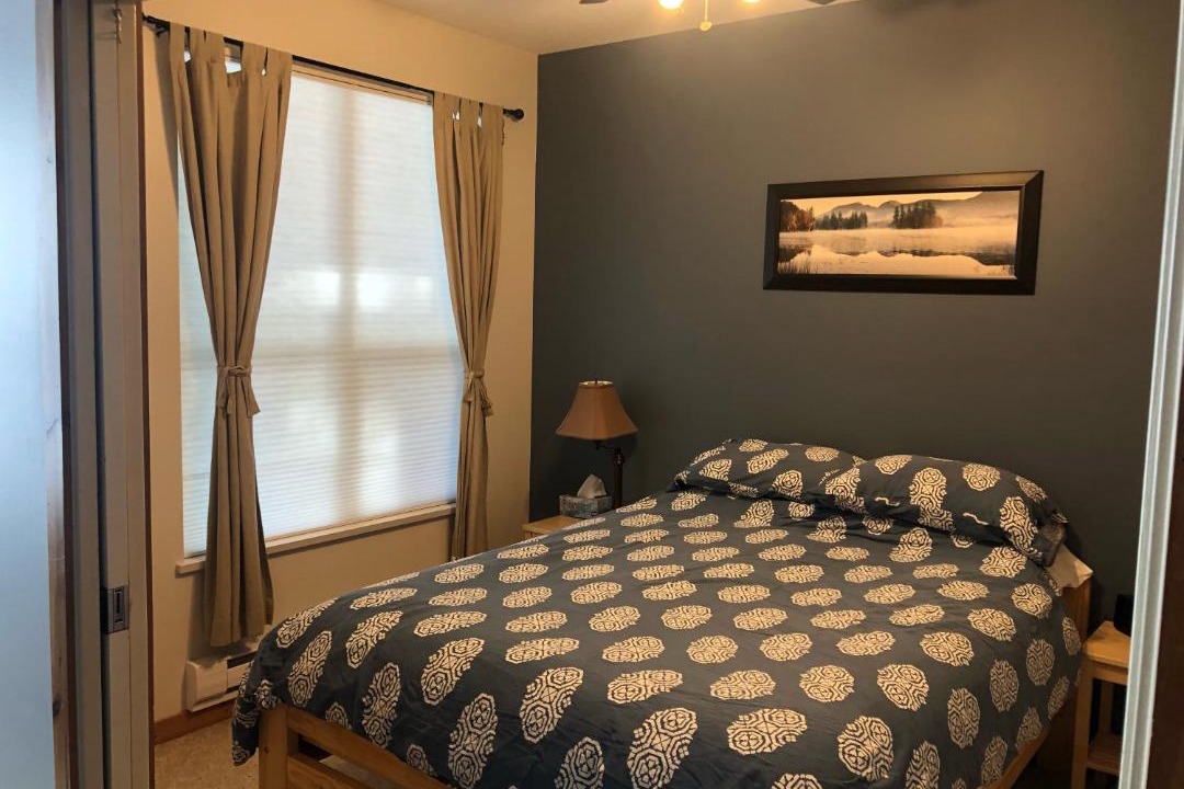 Photo of Bedroom in Silver Star Mountain