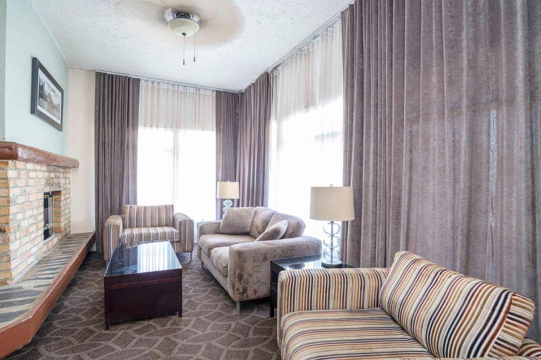 Photo of Livingroom in McBride