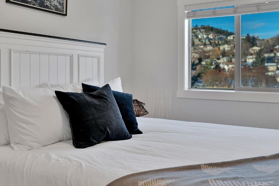 Photo of Bedroom in Black Mountain