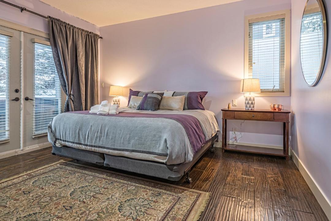 Photo of Bedroom in Silver Star Mountain