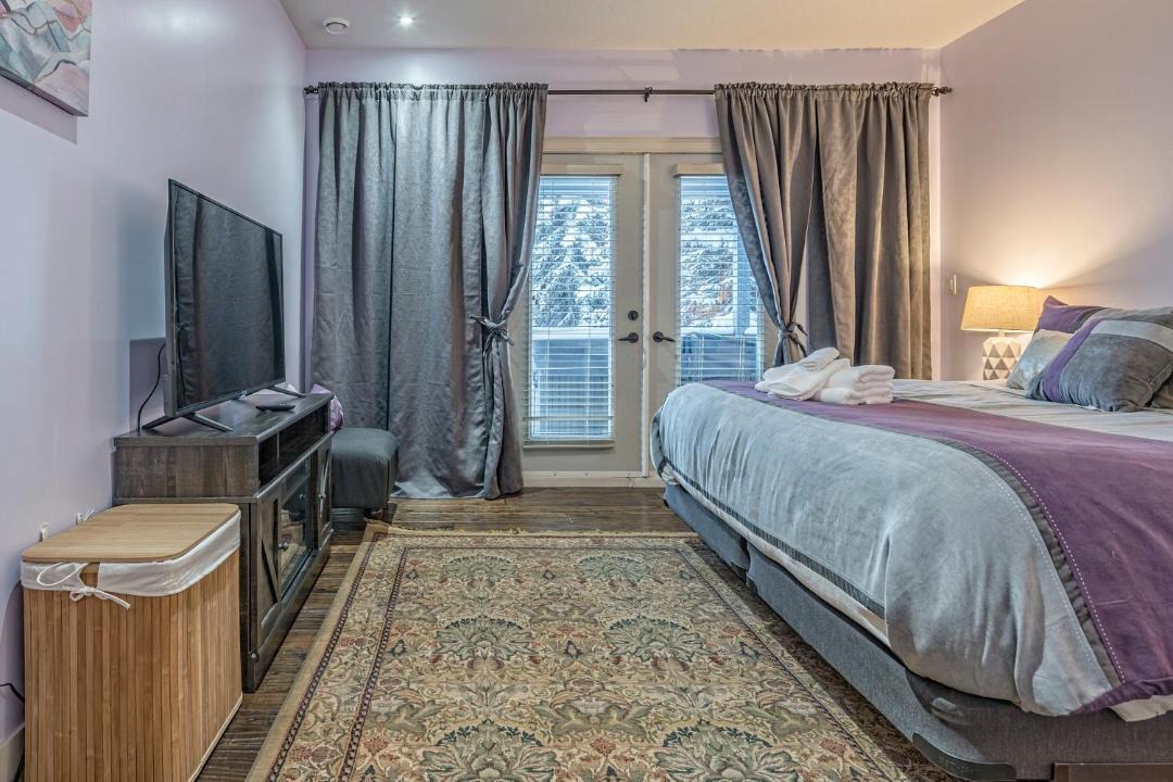 Photo of Bedroom in Silver Star Mountain