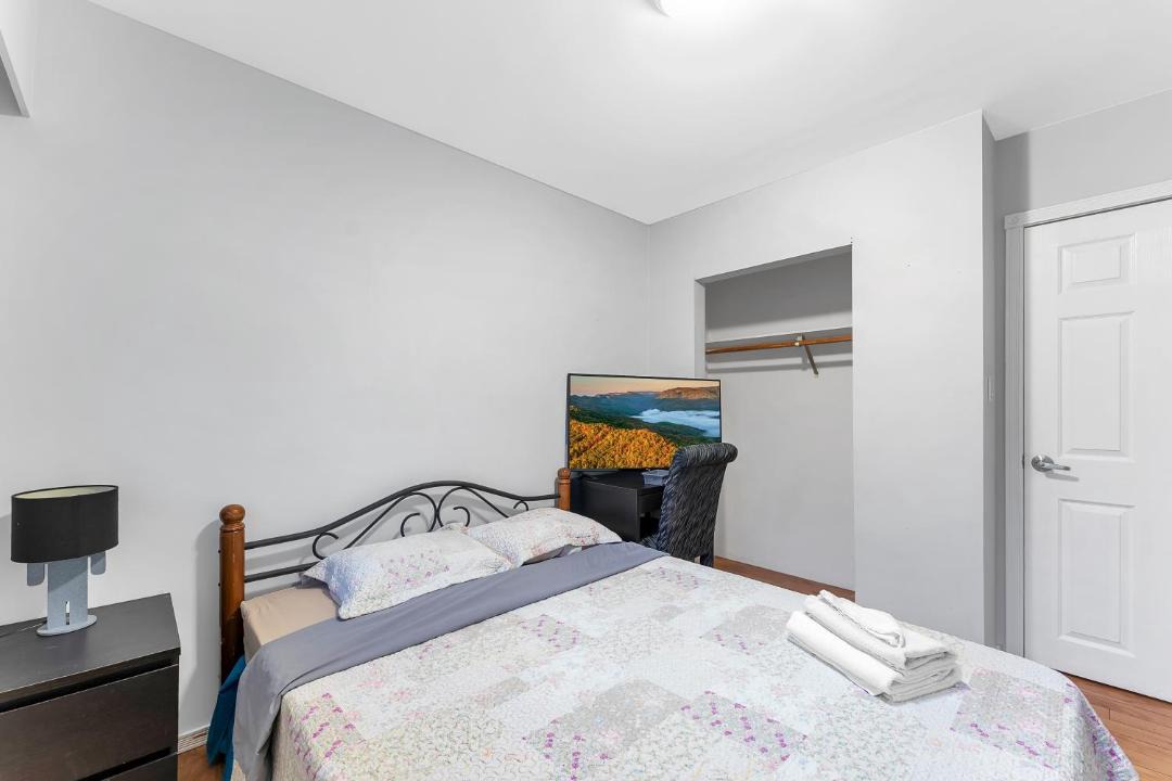 Photo of Bedroom in Delta