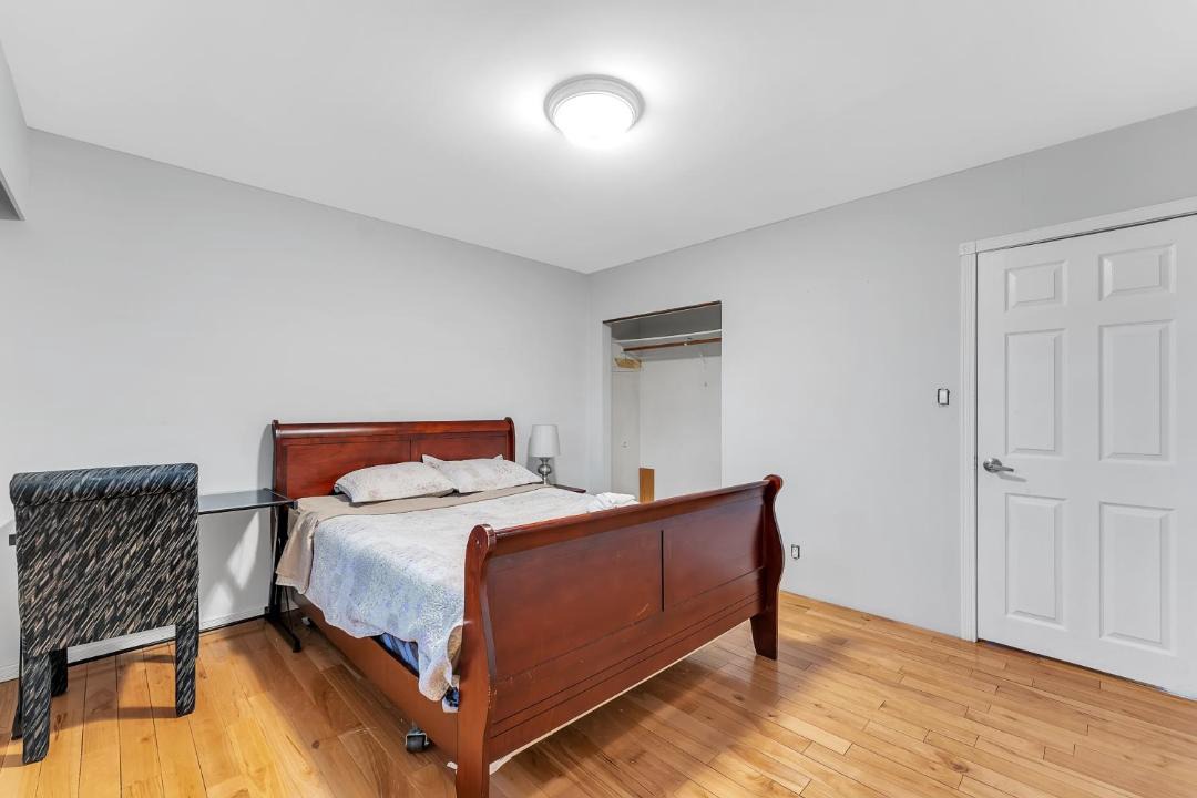 Photo of Bedroom in Delta