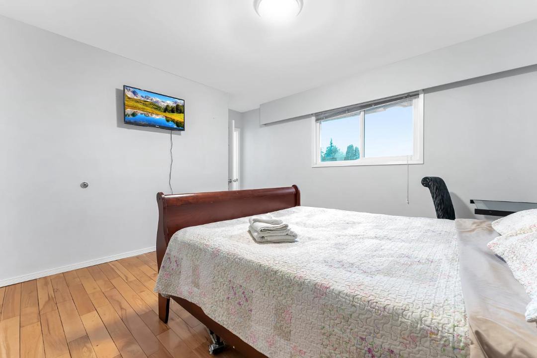 Photo of Bedroom in Delta