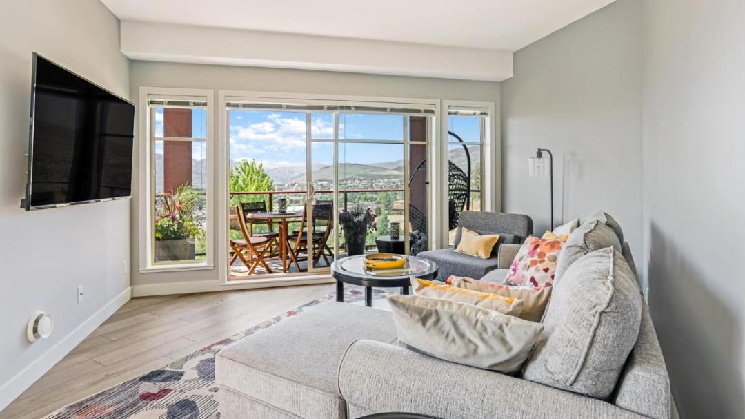 Photo of Livingroom in Central Okanagan