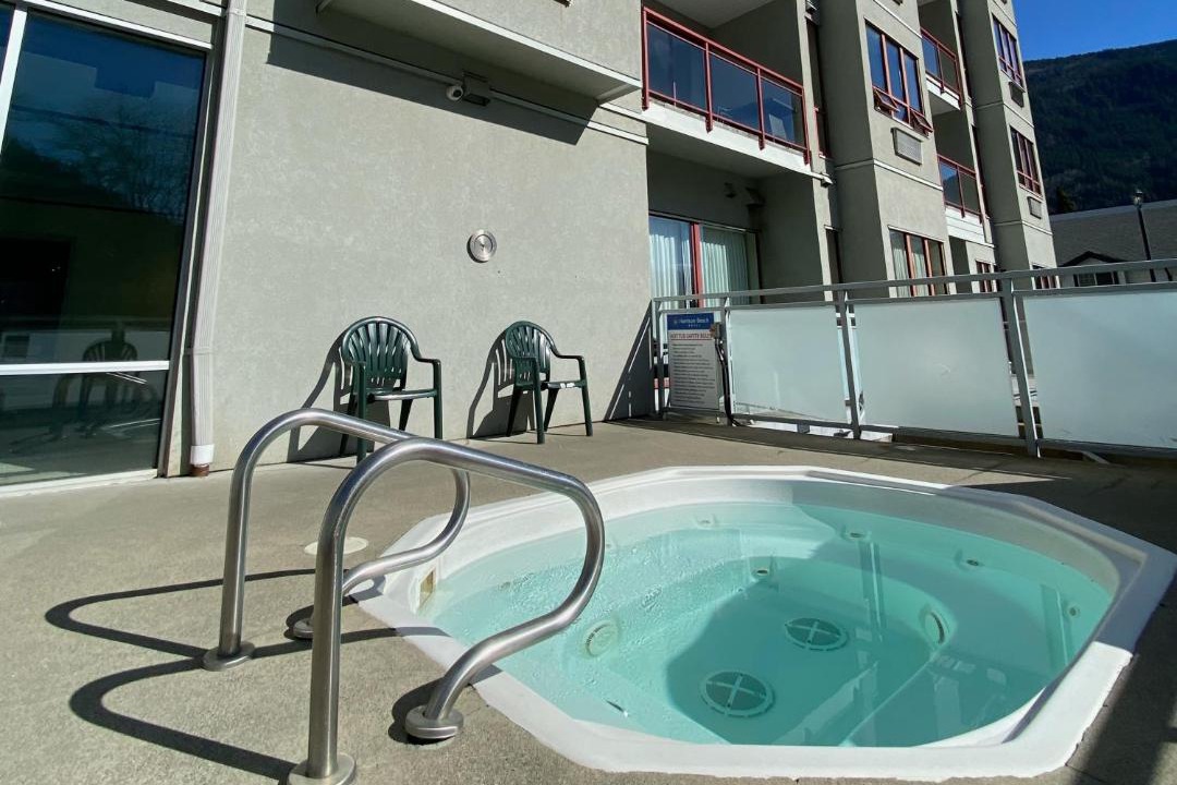Photo of Patio Balcony in Harrison Hot Springs