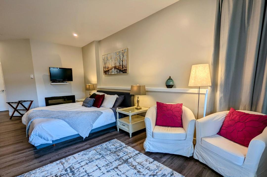 Photo of Bedroom in Maple Bay