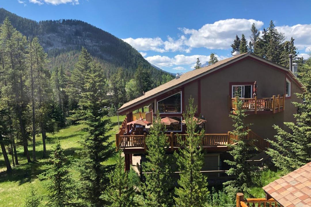 Photo of Others in Banff