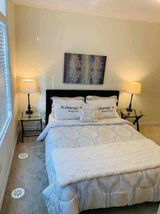 Photo of Bedroom in Halton Regional Municipality