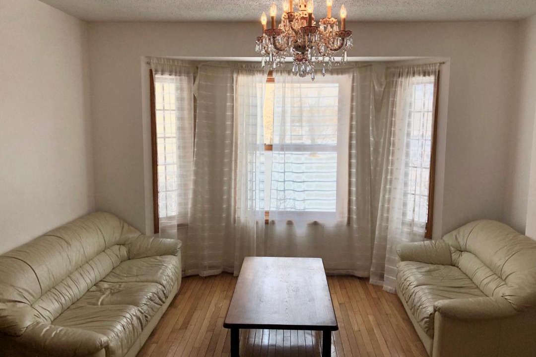 Photo of Livingroom in Kingston