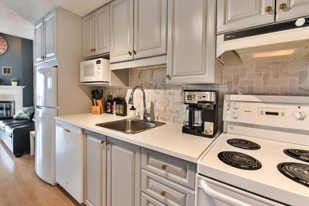 Photo of Kitchen in Magog