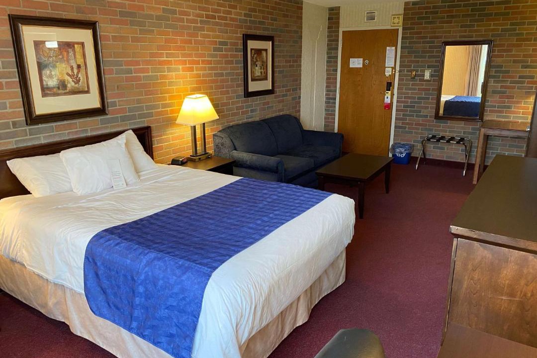 Photo of Bedroom in South Lethbridge
