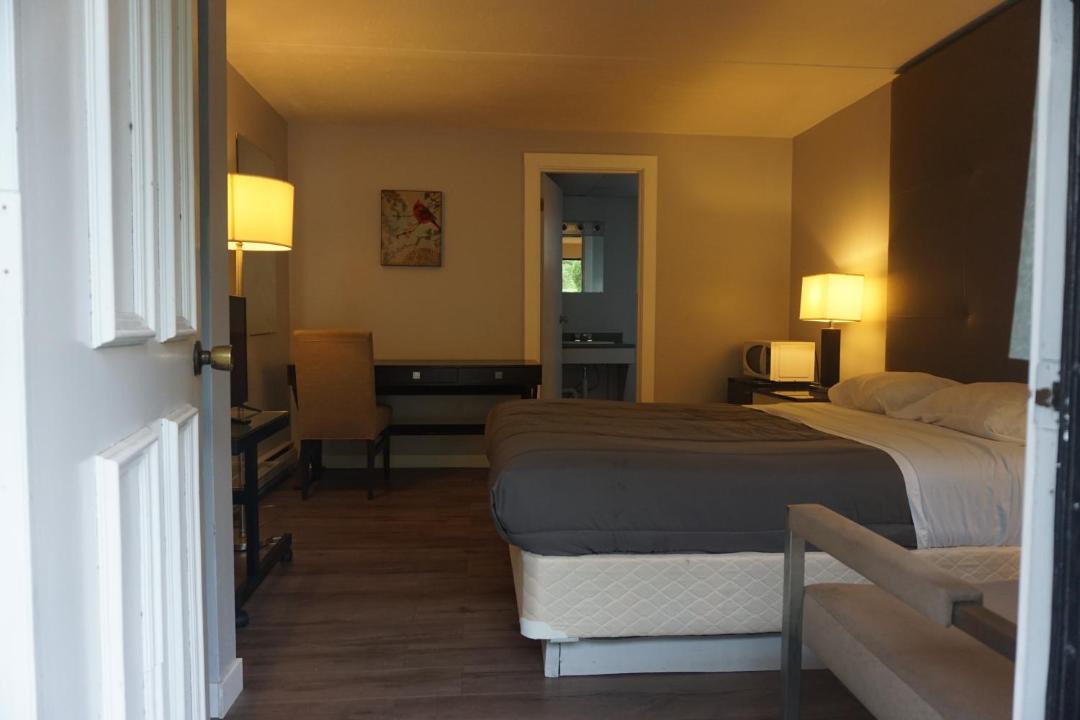 Photo of Bedroom in Boston Bar