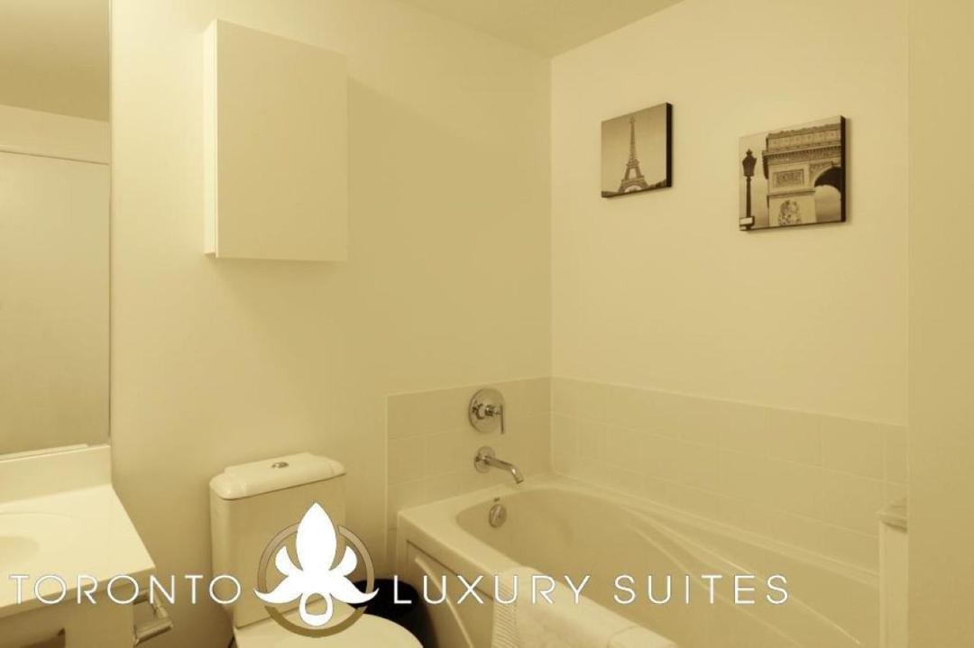 Photo of Bathroom in Bay Cloverhill