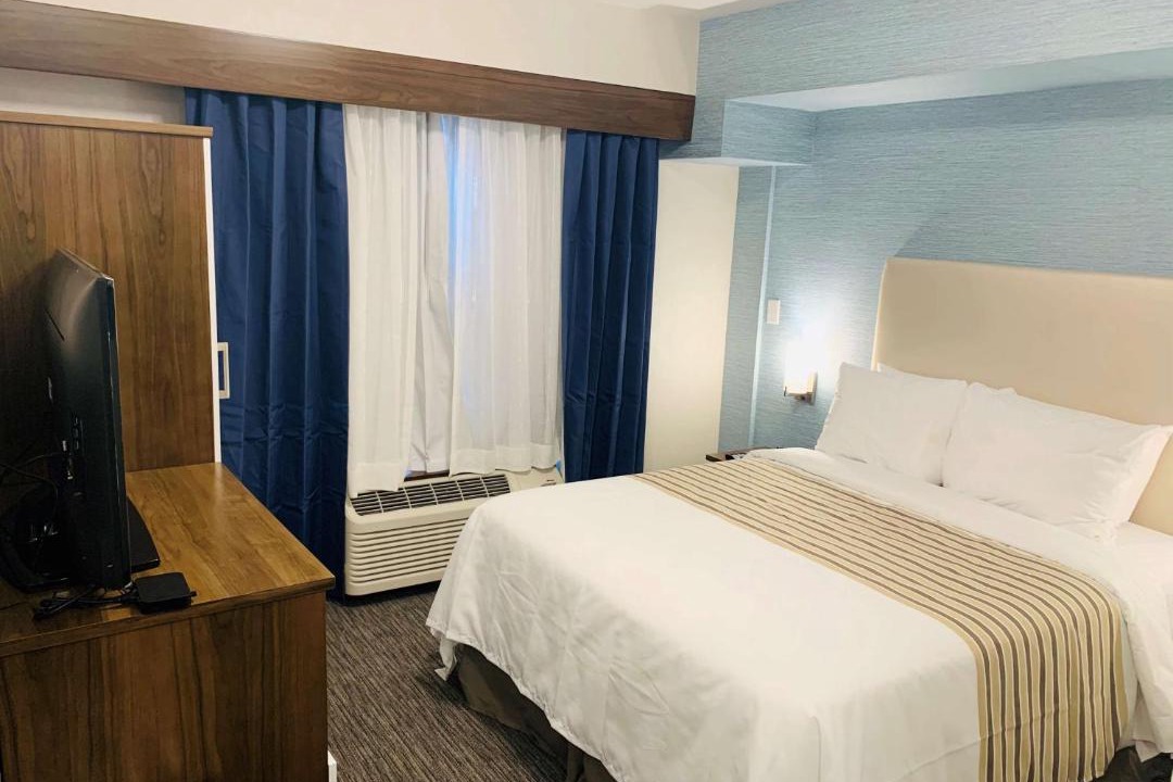 Photo of Bedroom in Northeast Mississauga