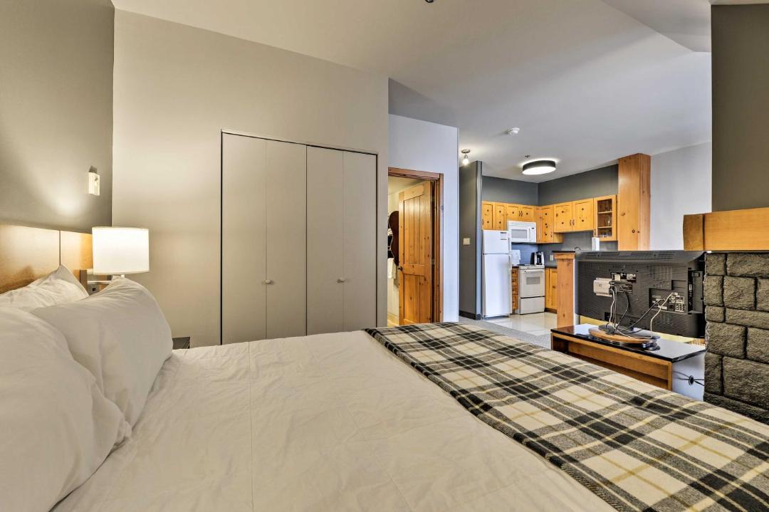 Photo of Bedroom in Mont-Tremblant Pedestrian Village