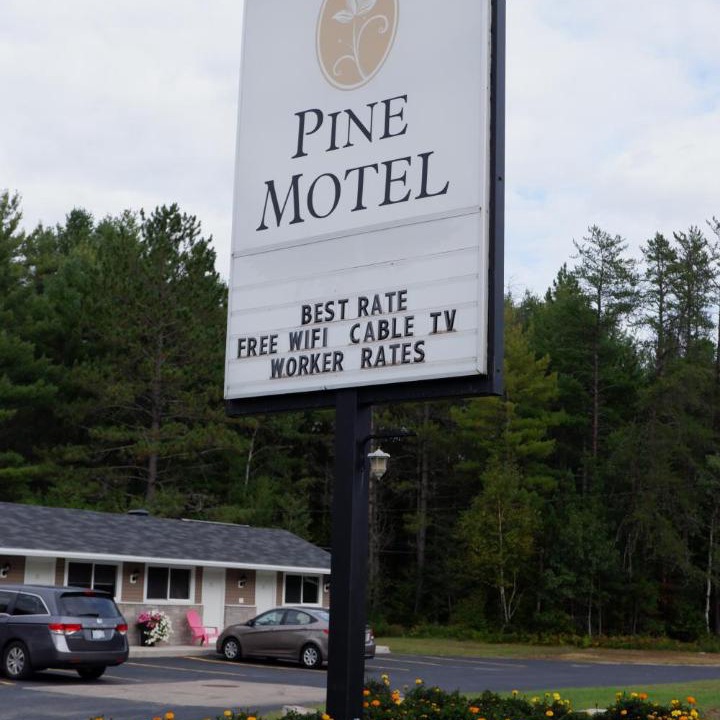 Photo of Others in Laurentian Hills