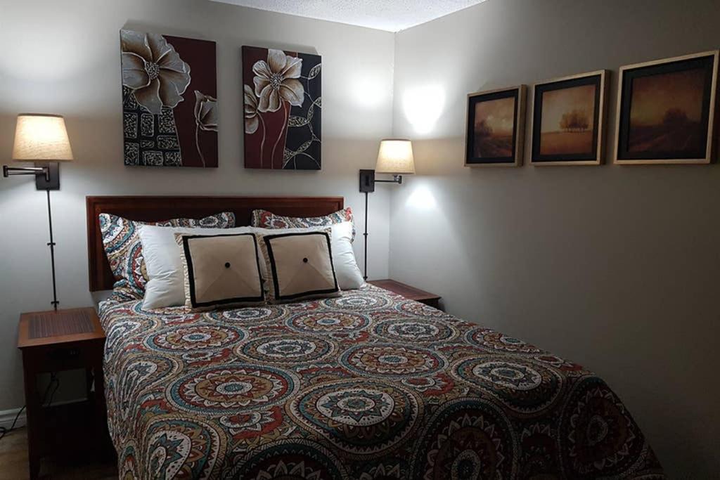 Photo of Bedroom in Sarnia