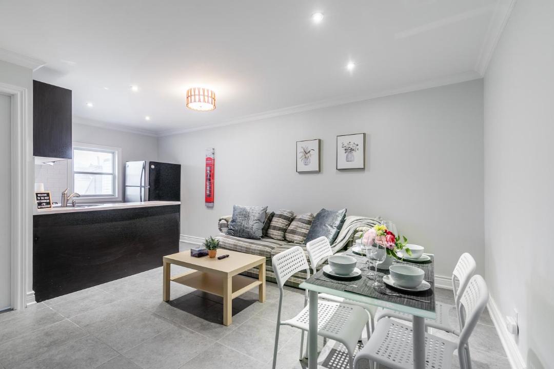 Photo of Livingroom in Little Italy