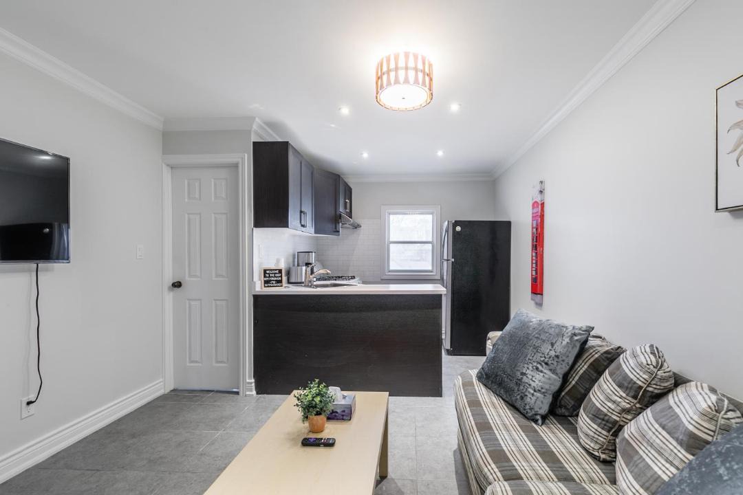 Photo of Livingroom in Little Italy