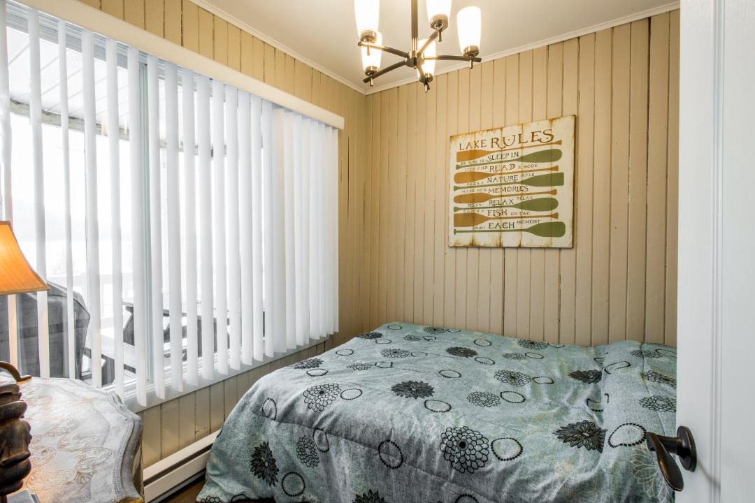 Photo of Bedroom in Saint-Tite-des-Caps