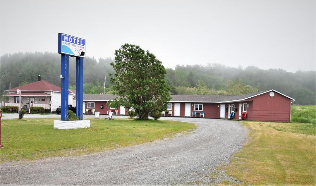Photo of Buildings in Notre-Dame-des-Neiges