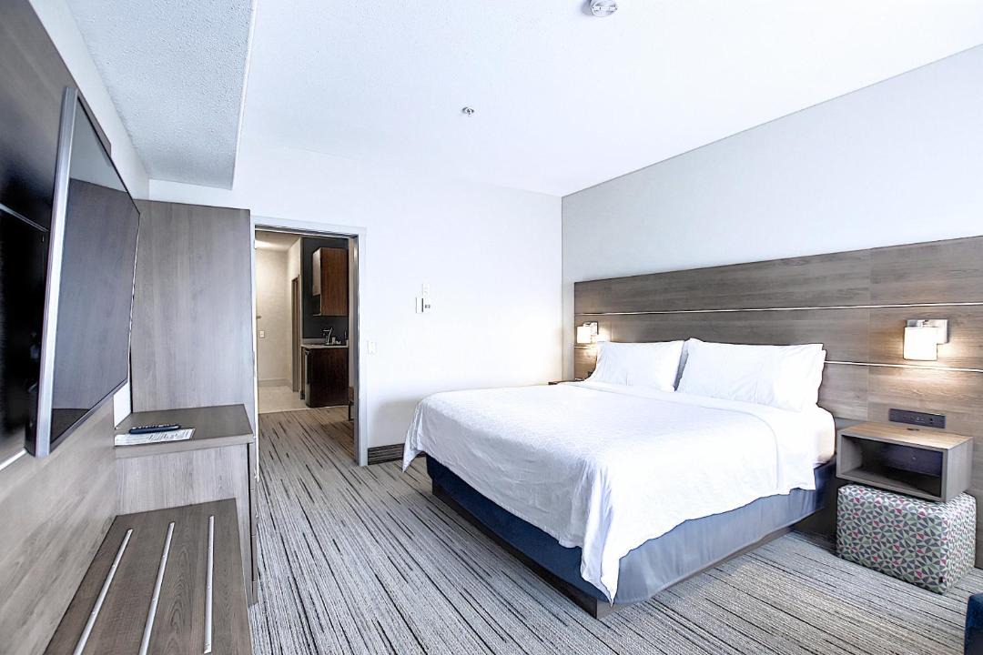 Photo of Bedroom in Calgary
