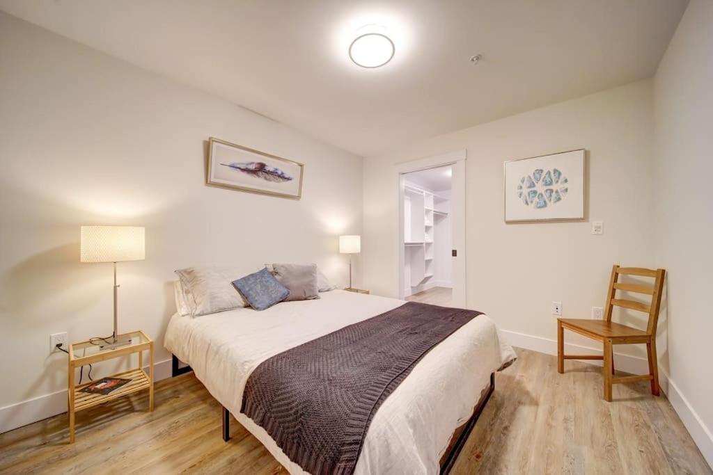 Photo of Bedroom in North End