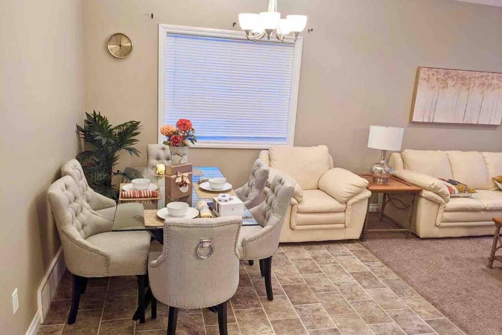 Photo of Livingroom in Grande Prairie