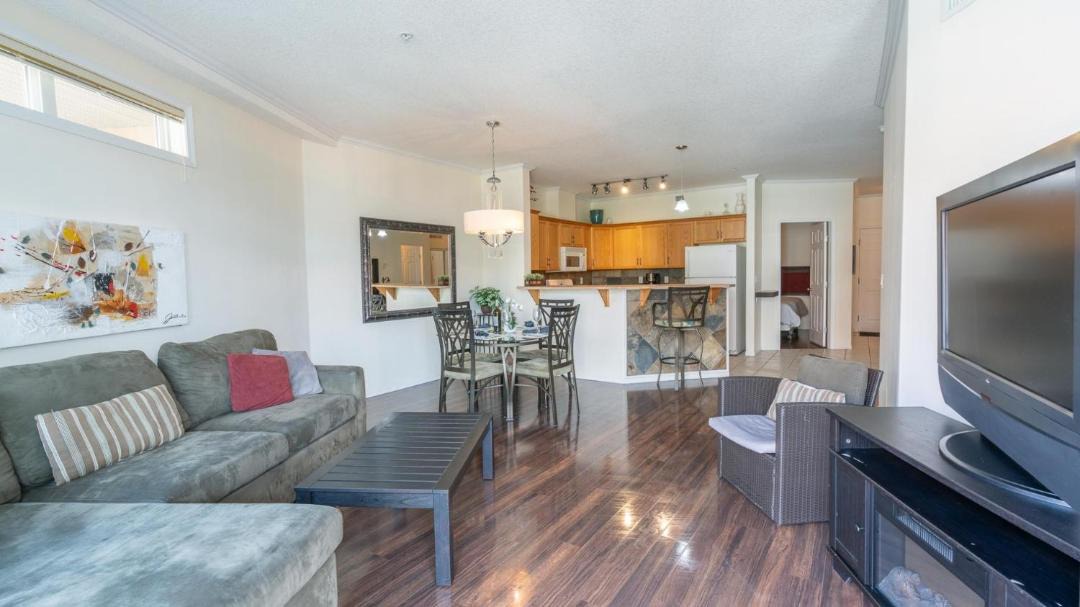 Photo of Livingroom in North End