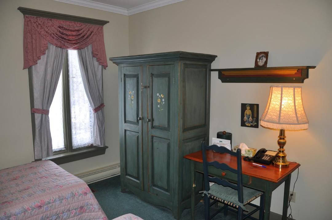 Photo of Bedroom in Knowlton