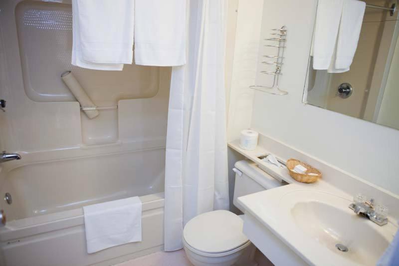 Photo of Bathroom in North Sydney