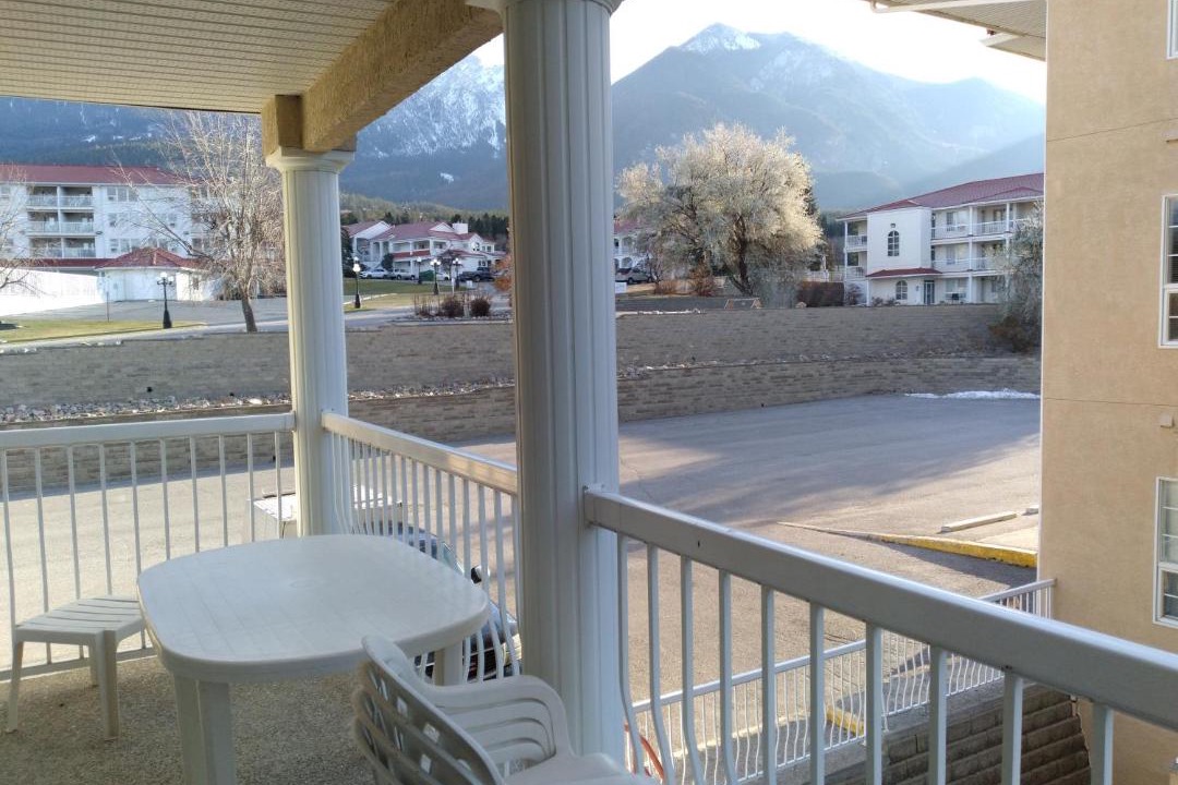 Photo of Patio Balcony in East Kootenay
