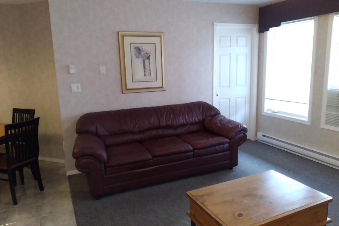 Photo of Livingroom in East Kootenay