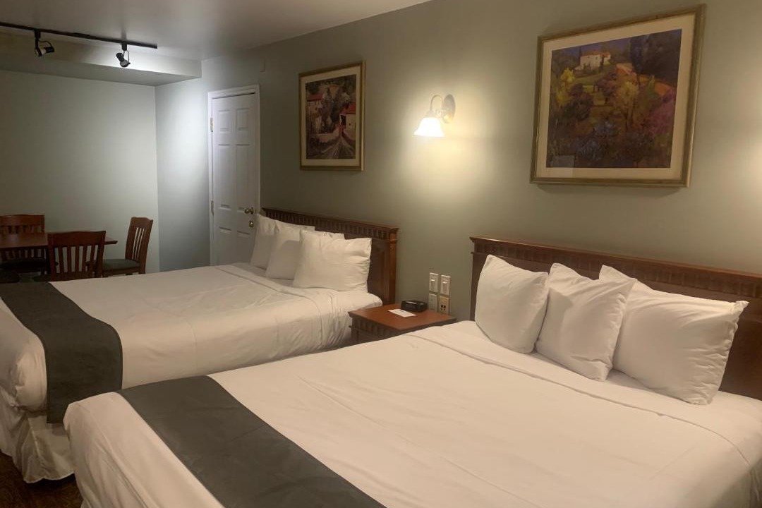 Photo of Bedroom in Saint-Sauveur