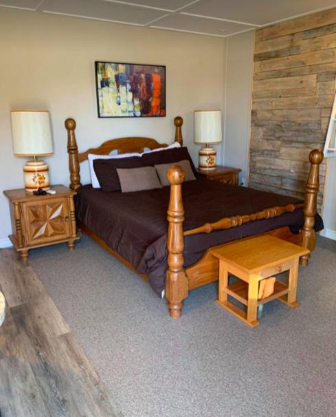 Photo of Bedroom in Saint-Pierre-de-Broughton