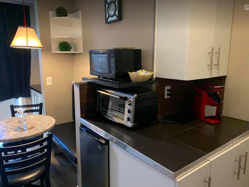 Photo of Kitchen in Saint-Pierre-de-Broughton