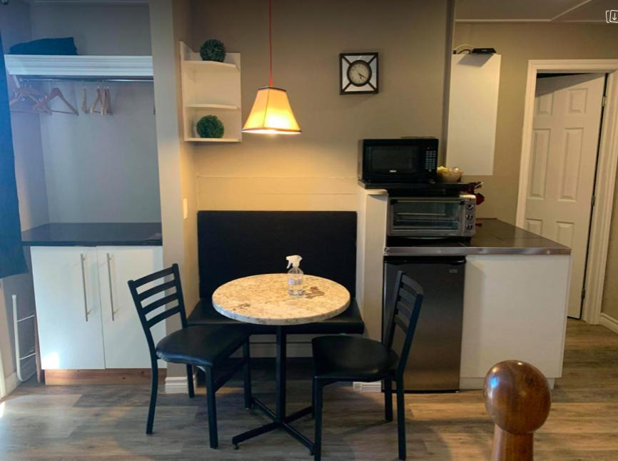 Photo of Kitchen in Saint-Pierre-de-Broughton