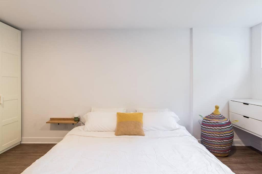 Photo of Bedroom in Plateau Mont Royal